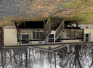 105 Beech Dr, Harpers Ferry, WV 25425