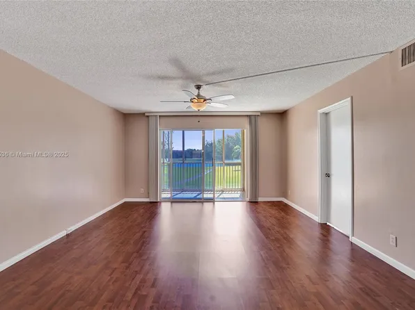 12500 SW 6th St APT 203N, Pembroke Pines, FL 33027