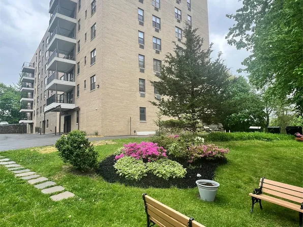 35 Stewart #601, Mount Kisco, NY 10549