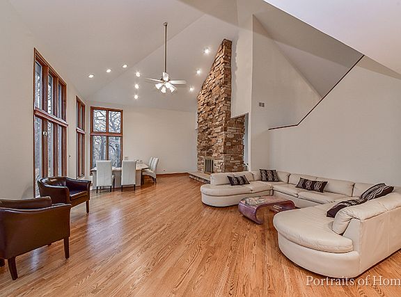 5th image of 8747 Carlisle Ct