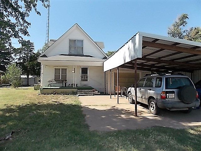 1st image of 609 N Central Ave
