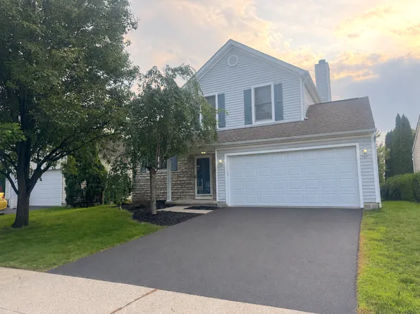 8577 Clover Glade Dr, Lewis Center, OH 43035