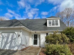 12 Homeward Ln #12, Natick, MA 01760