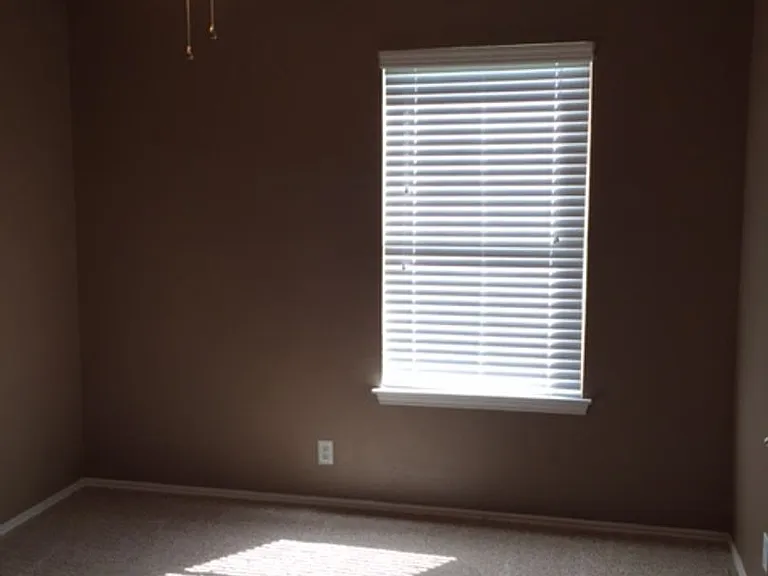 Country View Apartments — Photo 79