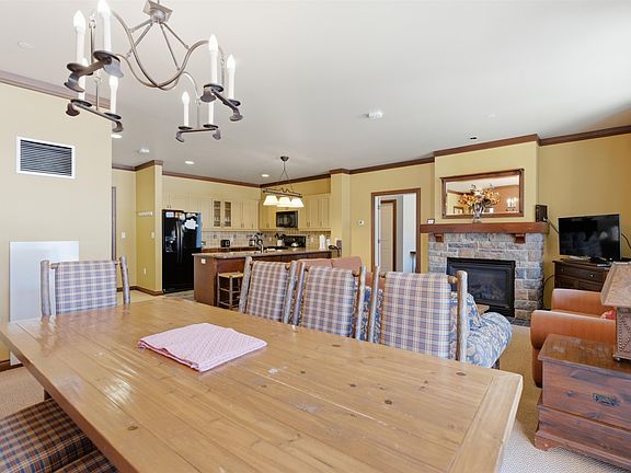 4th image of 43 Middle Ridge Road #209