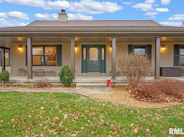 1790 Covered Bridge Rd, Glenarm, IL 62536