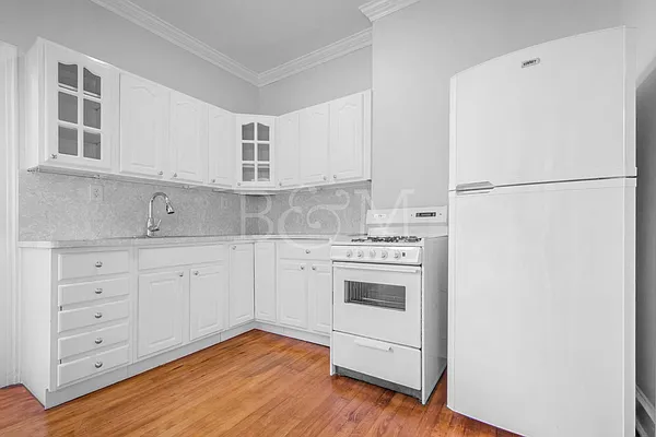 Rented by Brick&Mortar | media 25