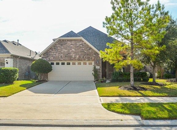 3rd image of 24419 Dartford Springs Ln