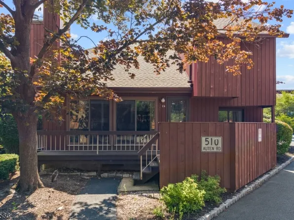 510 Auten Road 2A, Hillsborough Twp., NJ 08844