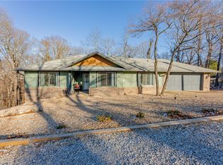 4 Cheviot Cir, Bella Vista, AR 72715