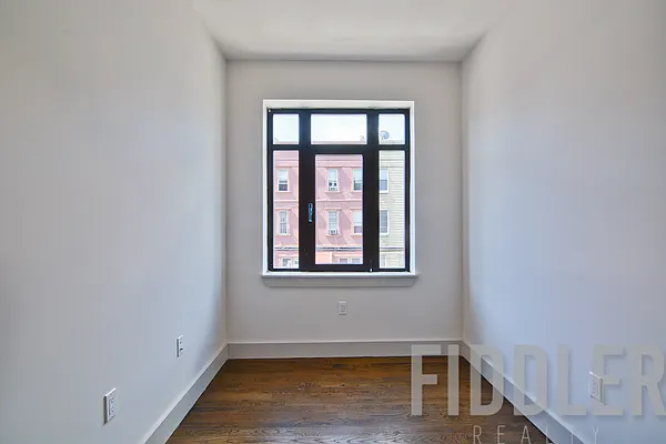 Rented by Fiddler Realty | media 8