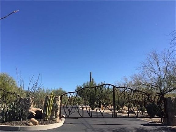 2nd image of 35280 N Canyon Creek Cir