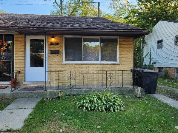 935 W 116th St, Chicago, IL 60643