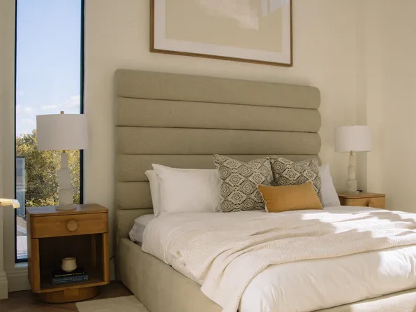 402 Union Avenue image 16 of 28