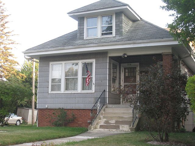 1st image of 316 W Grove Ave