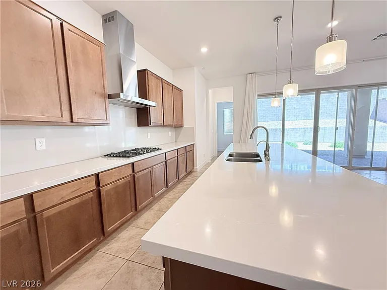 313 Agnew St — Photo 10