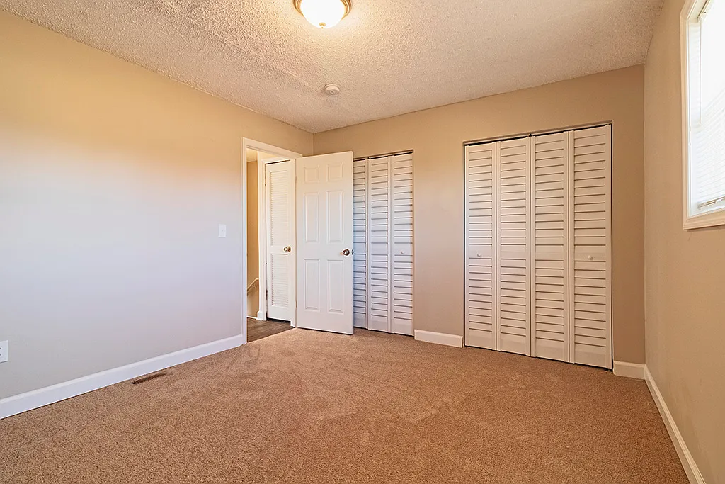 Bloomfield Townhomes — Photo 4