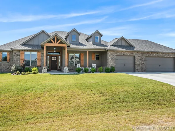 1814 E 43rd St, Sand Springs, OK 74063