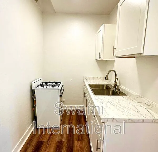 521 N Avalon Blvd #110 — Photo 5