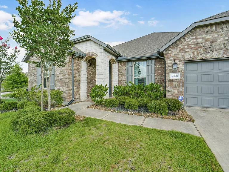 31106 Durham Creek Ct — Photo 1