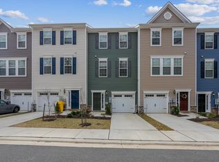 911 Dorchester Cove Rd, Hanover, MD 21076