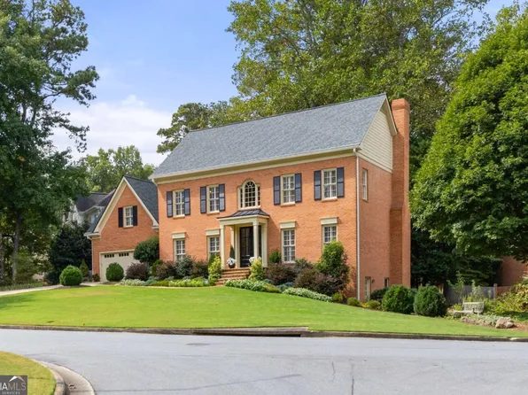 7410 Chestwick Ct, Sandy Springs, GA 30350