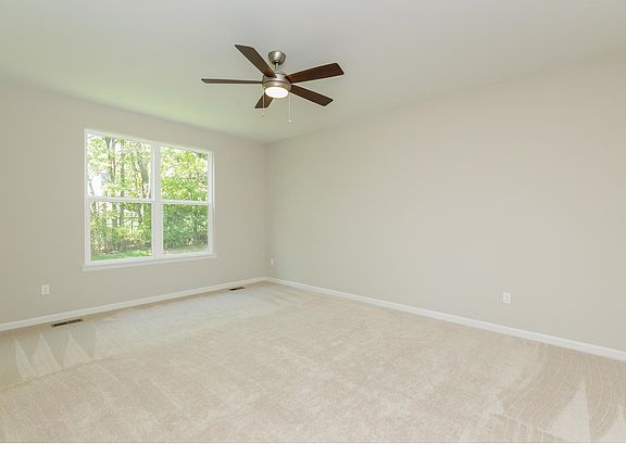 5th image of 317 Haycastle Dr