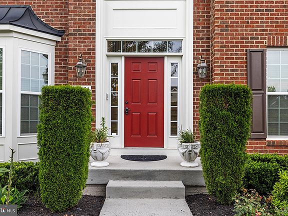 2nd image of 41574 Revival Dr