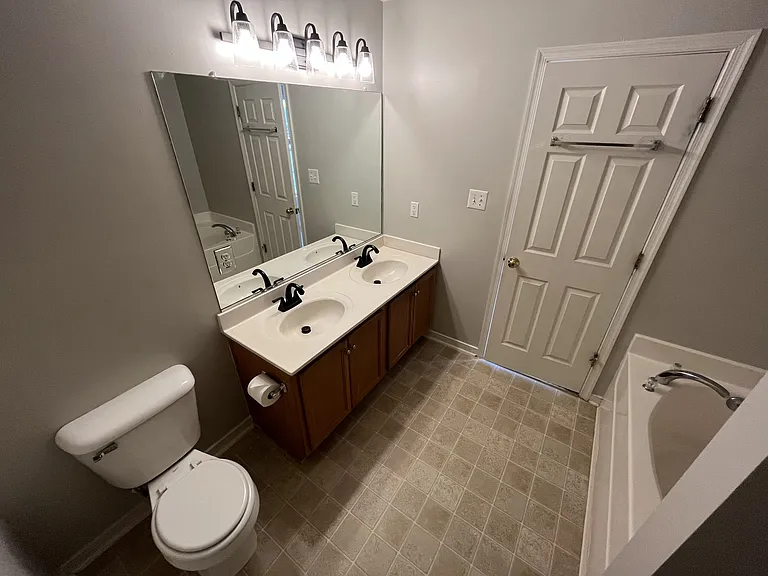 13425 Quixton Ln — Photo 14