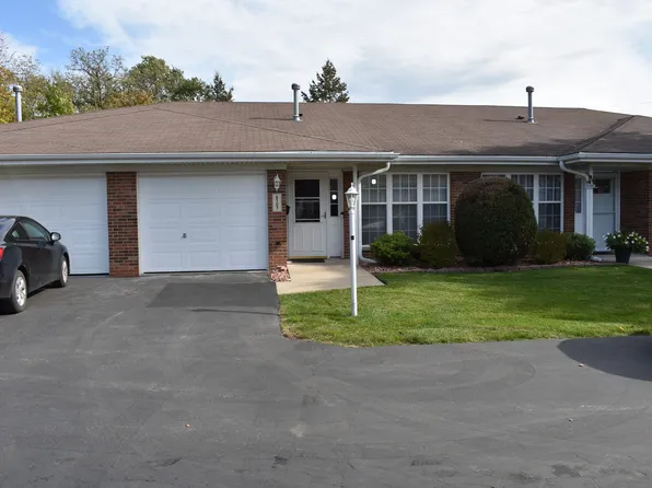 8503 Hill Top Ct, Justice, IL 60458