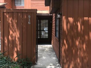916 SW 55th Ter, Gainesville, FL 32607
