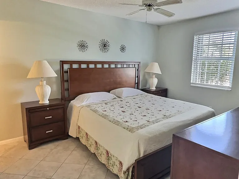 117 Waterside Dr #117 — Photo 7