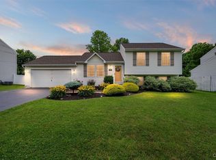 153 Smokey Hollow Rd, Baldwinsville, NY 13027