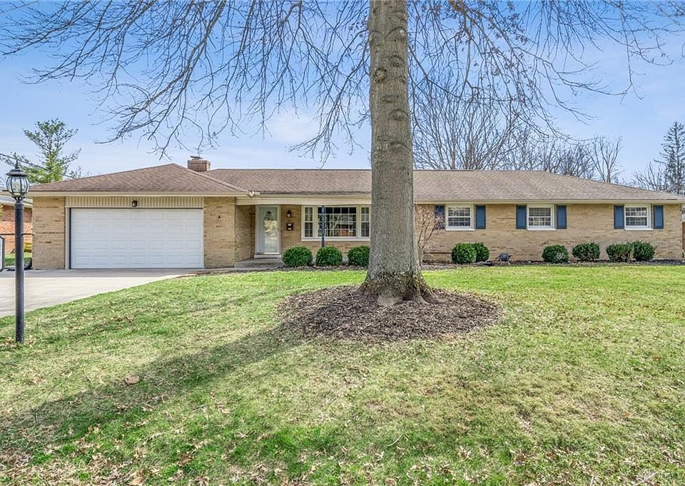 1st image of 4273 Hillcrest Dr