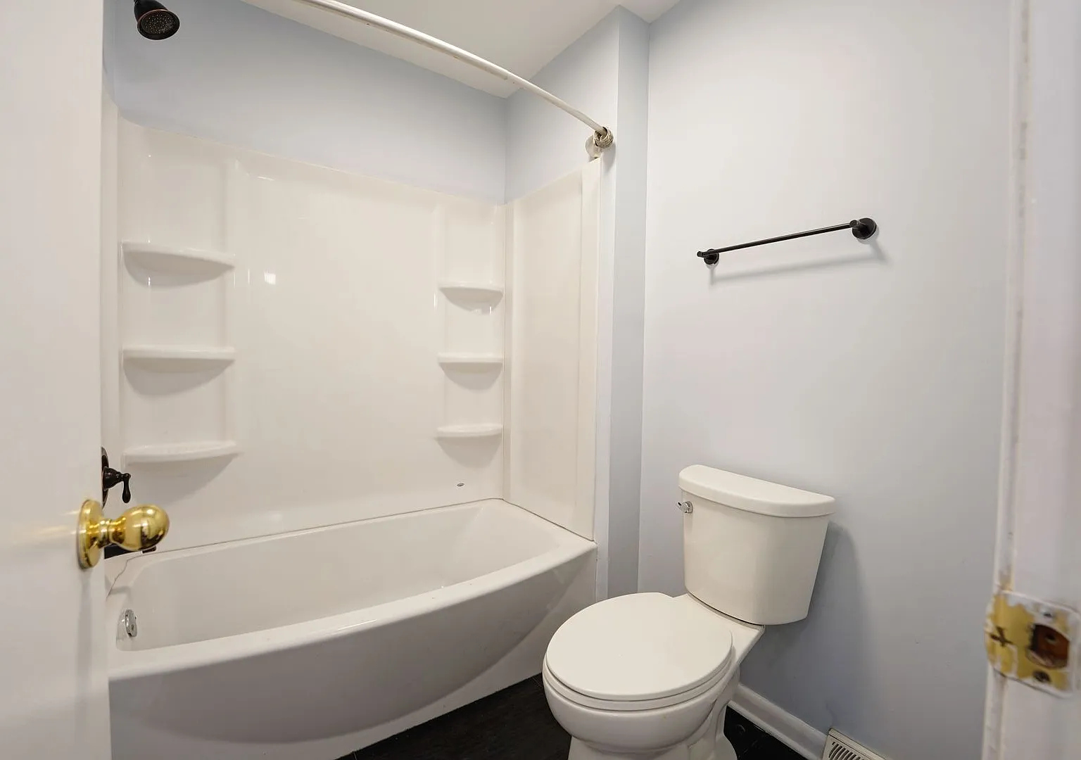 203 Walker Drive — Photo 4