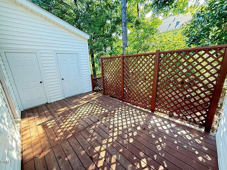 5523 Cottonrose Ln — Photo 24