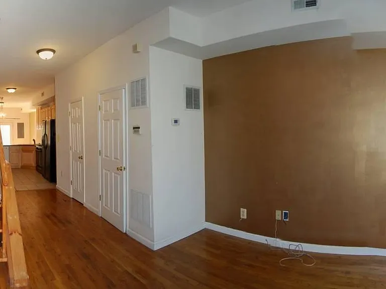 2317 Eastern Ave — Photo 3