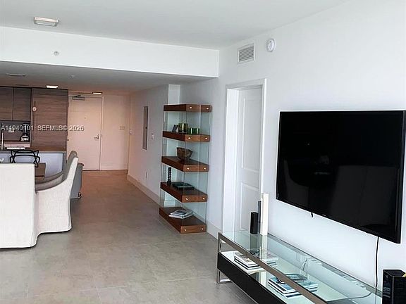 5th image of 400 Sunny Isles Blvd #1120