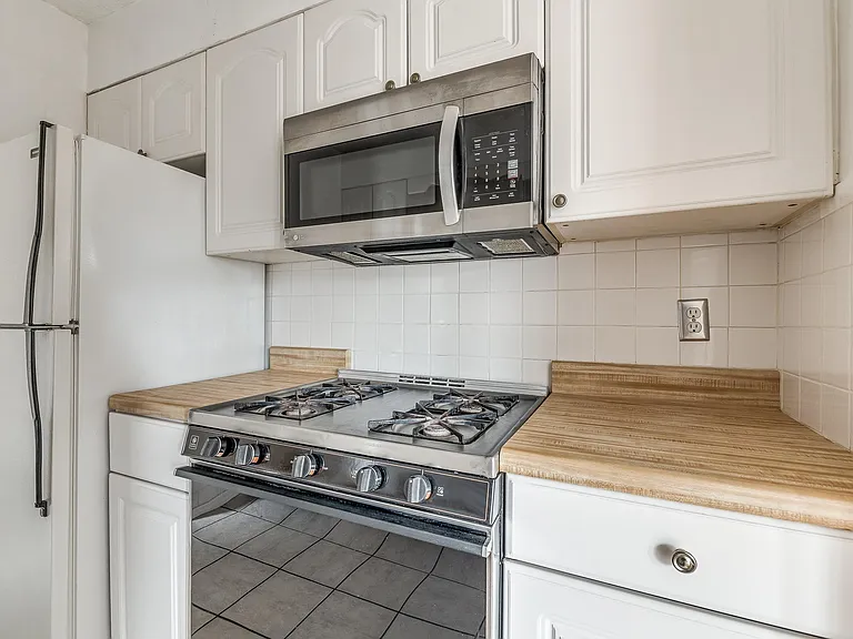 6728 N Meridian Ave #F — Photo 20