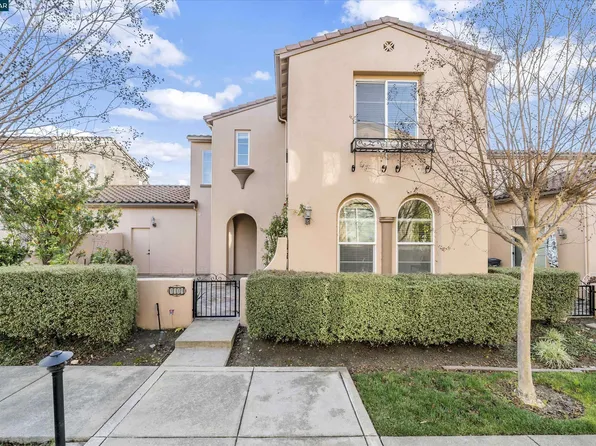 1111 Cedarwood Loop, San Ramon, CA 94582