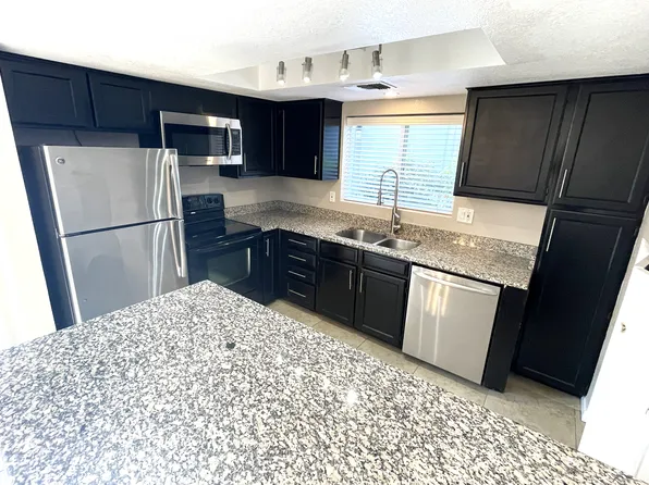 8564 E Indian School Rd #1, Scottsdale, AZ 85251