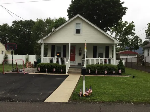 3215 Reading Ave, Trevose, PA 19053