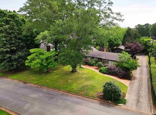 2210 Meadowbrook Rd SE, Decatur, AL 35601