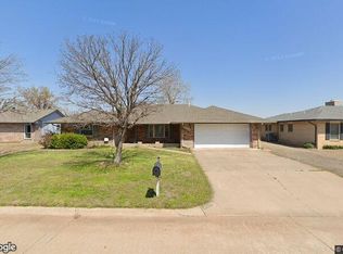 4414 Wheatland St, Enid, OK 73703