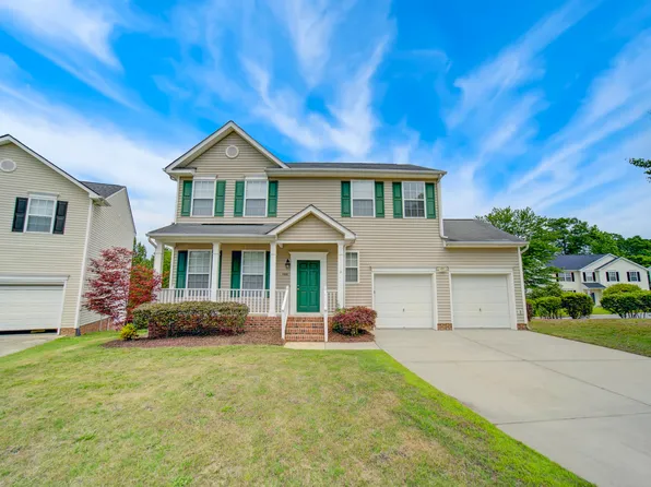 100 Plumbago Pl, Holly Springs, NC 27540