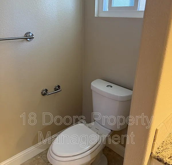 11035 Forestview Ln — Photo 23