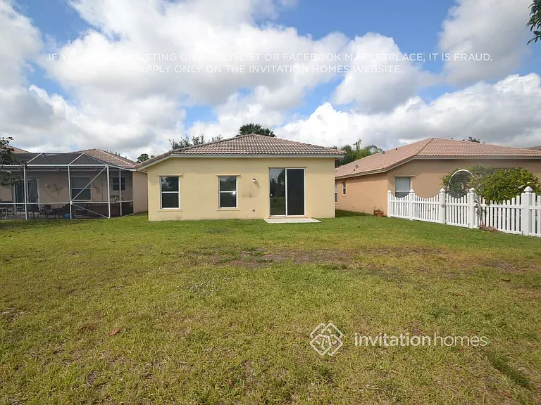 130 Prestige Dr — Photo 9