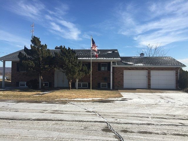 1st image of 28631 Fairview Ln