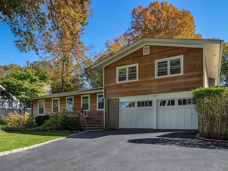 1st image of 34 Baiting Hollow Ln