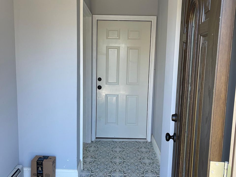 1st image of 9421 210th St #1